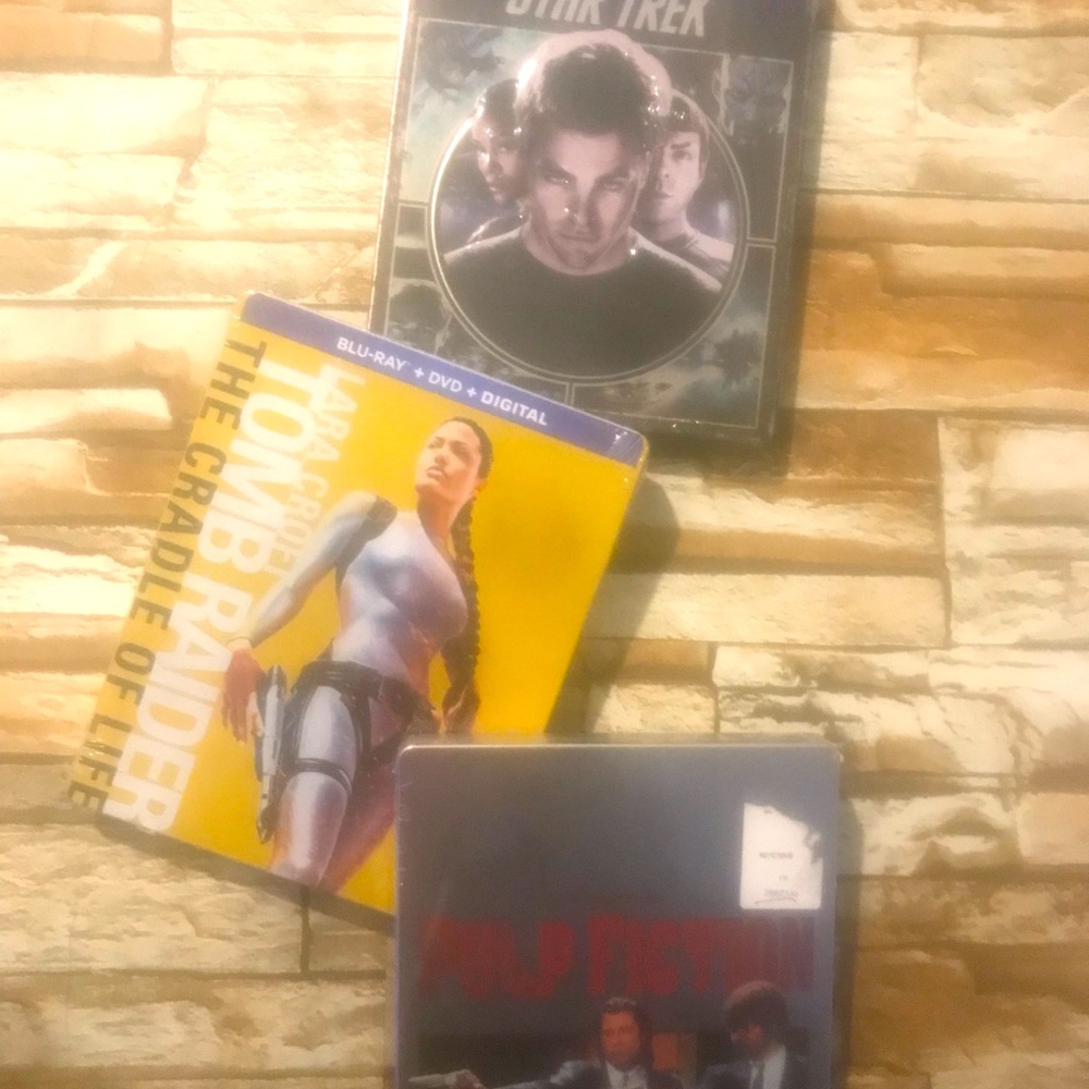 Blu-ray tins